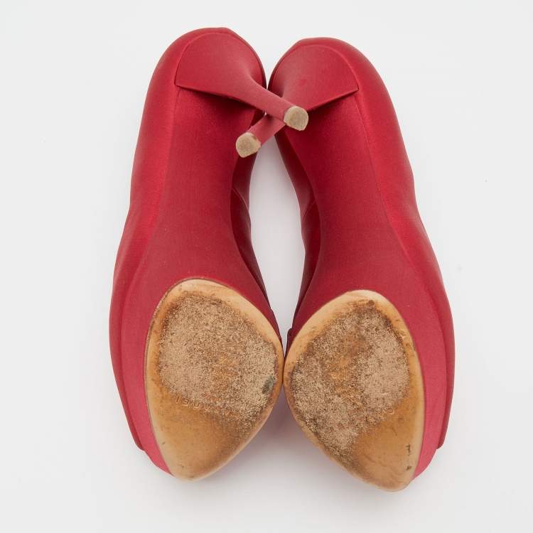 Pre Owned Casadei Red Satin Peep Toe Platform Pumps Size 37.5
