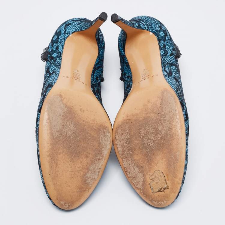 Pre Owned Casadei Blue/Black Lace and Leather Pumps Size 40