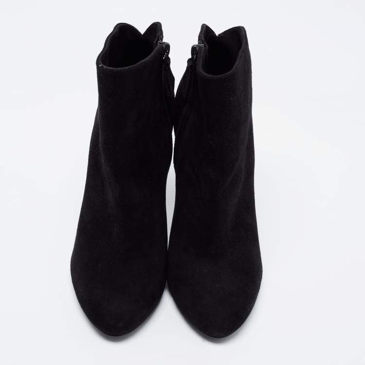 مملوكة مسبقًا Casadei Black Suede Ankle Boots Size 36.5 