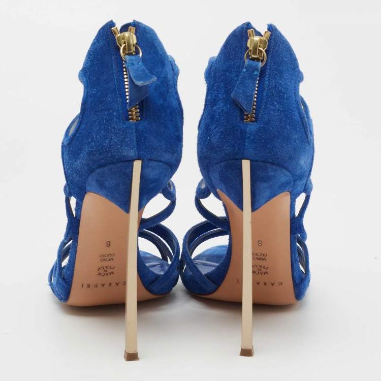 مملوكة مسبقًا Casadei Blue Suede Strappy Sandals Size 38
