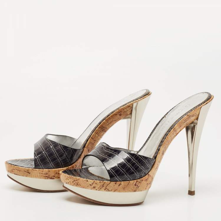 Pre Owned Casadei Black Croc Embossed Patent Leather Cork Platform Sandals Size 39