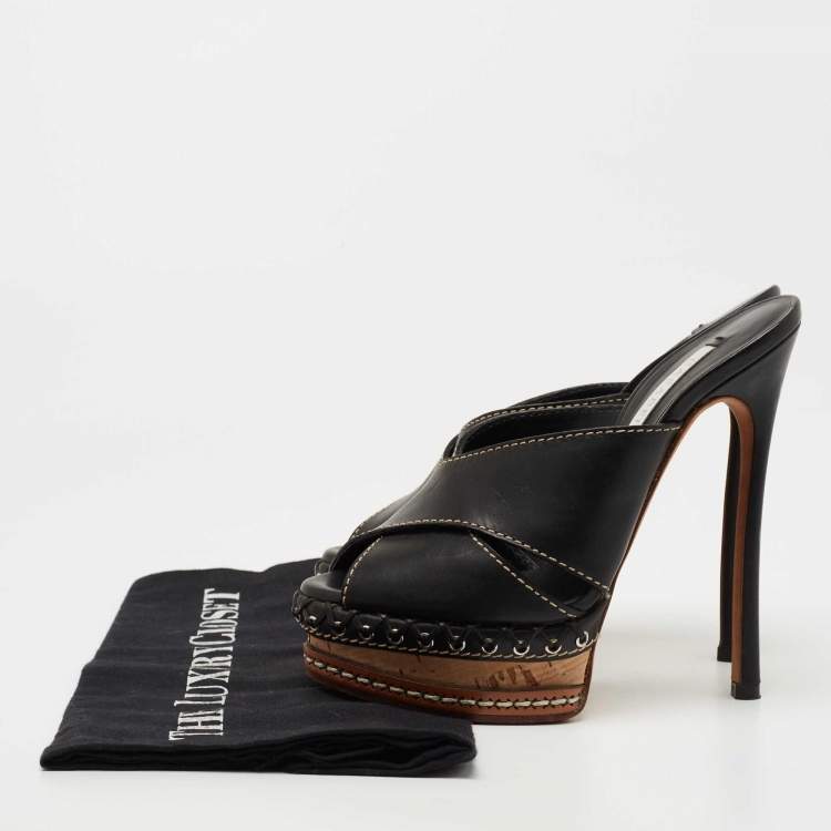 مملوكة مسبقًا Casadei Black Leather Peep Toe Platform Slide Sandals Size 35