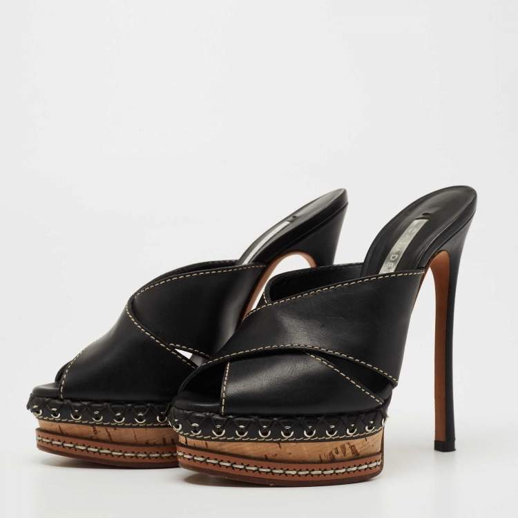 مملوكة مسبقًا Casadei Black Leather Peep Toe Platform Slide Sandals Size 35