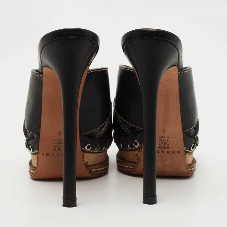 مملوكة مسبقًا Casadei Black Leather Peep Toe Platform Slide Sandals Size 35