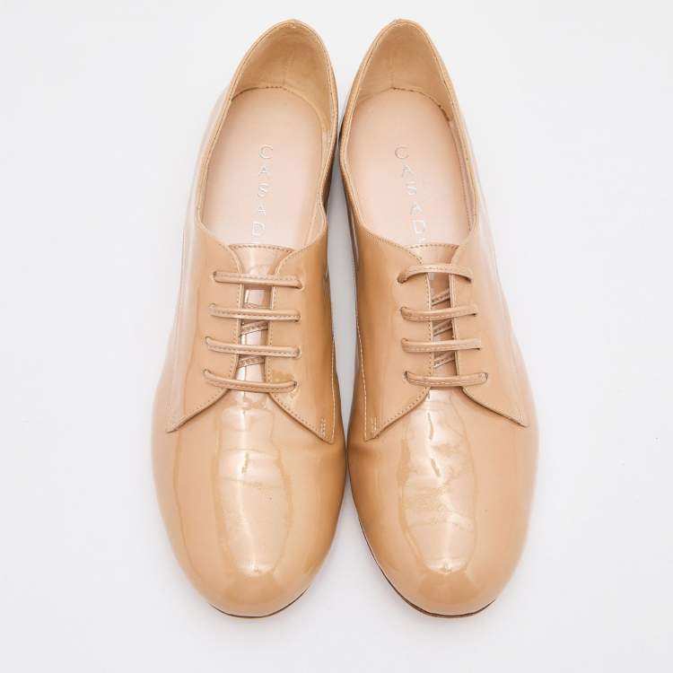 Pre Owned Casadei Beige Patent Leather Lace Up Oxfords Size 38