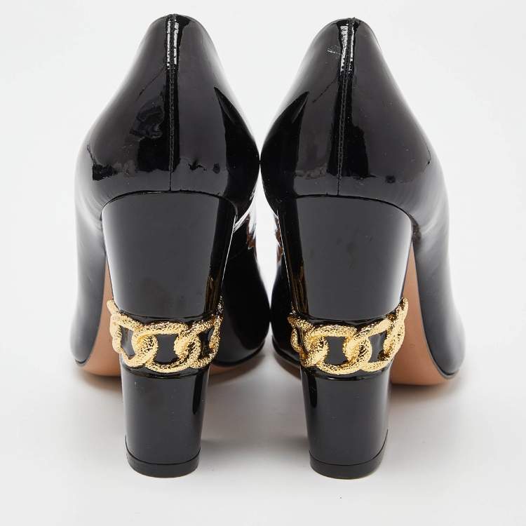 Pre Owned Casadei Black Patent Leather Chain Motif Block Heel Round Toe Pumps Size 38.5