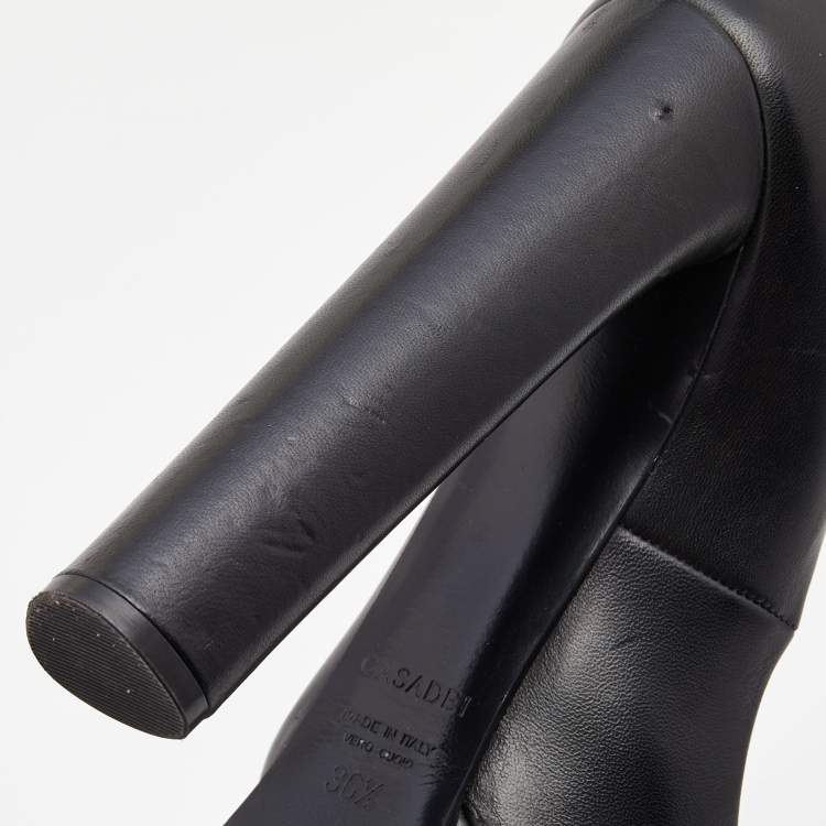 مملوكة مسبقًا Casadei Black Leather Platform Pumps Size 36.5