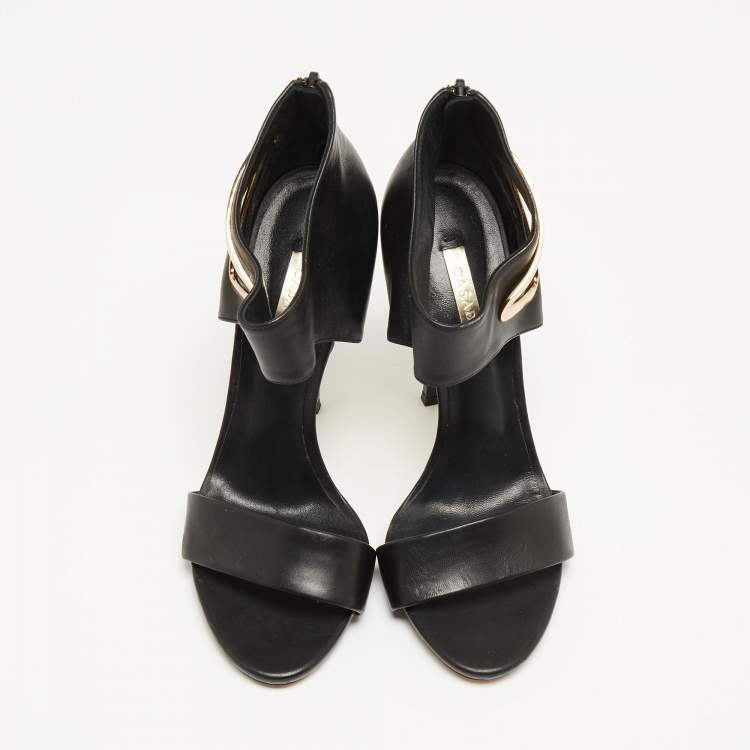 مملوكة مسبقًا Casadei Black Leather Cutout Detail Sandals Size 39