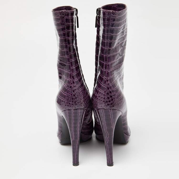 مملوكة مسبقًا Casadei Purple Croc Embossed Patent Leather Mid Calf Platform Boots Size 38.5