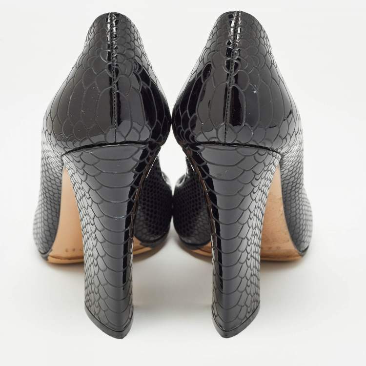 Pre Owned Casadei Black Python Embossed Leather Round Toe Pumps Size 37.5