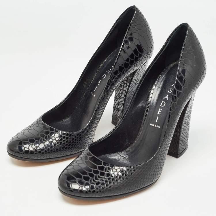 Pre Owned Casadei Black Python Embossed Leather Round Toe Pumps Size 37.5