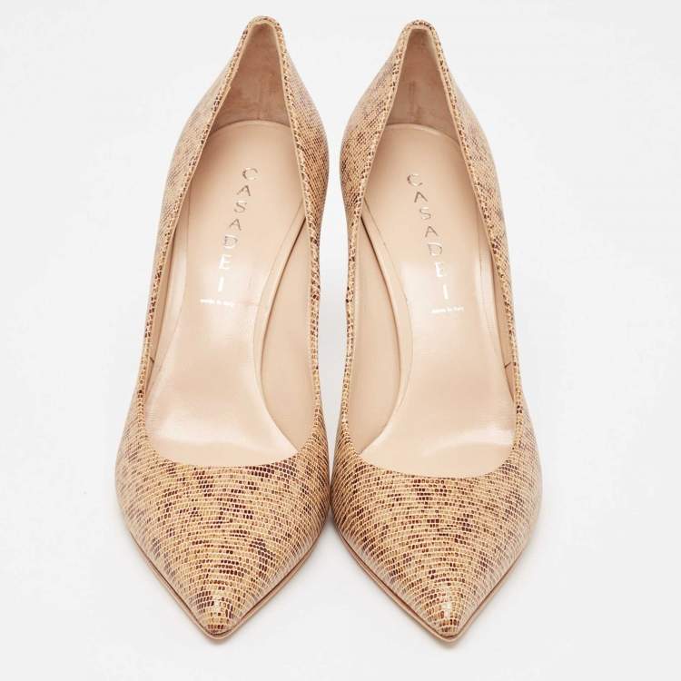 Pre Owned Casadei Brown Texture Leather Pointed Toe Pumps Size 39.5