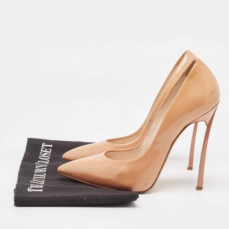 Pre Owned Casadei Beige Patent Leather Pointed Toe Pumps Size 36