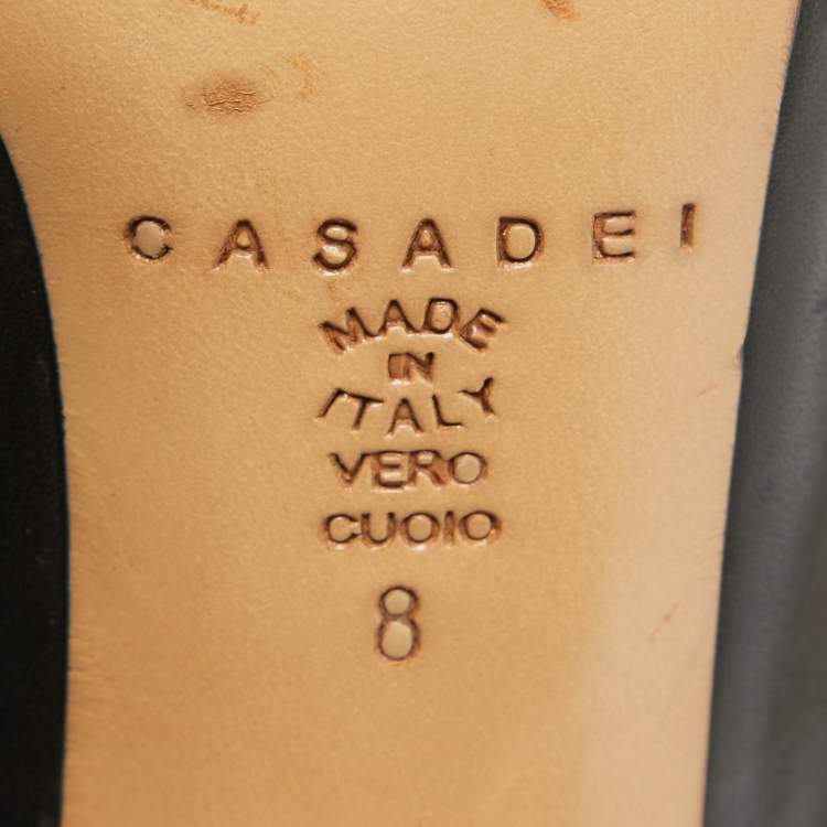 Pre Owned Casadei Black/Gold Leather Pumps Size 38