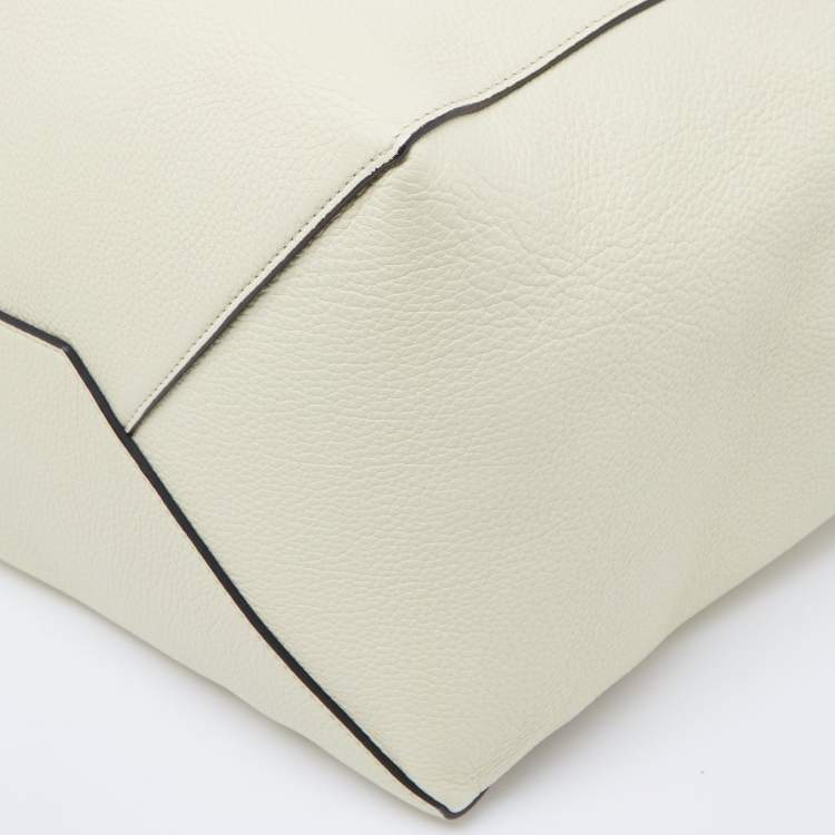 Pre Owned Céline Yellow Leather Medium Cabas Vertical Shopper Tote