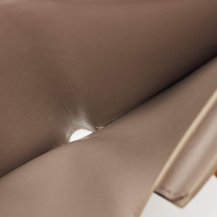 Pre Owned Celine Grey/Pink Leather Medium Compact Wallet