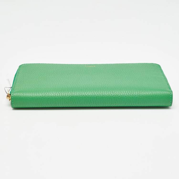 Pre Owned Celine Green Leather Large Zipped Multifunction Wallet