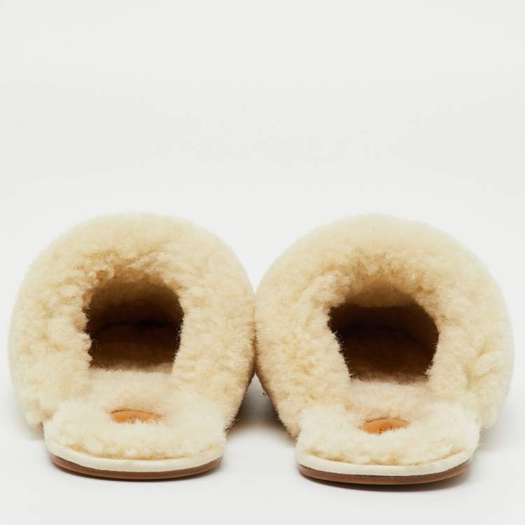 Pre Owned Celine Cream Shearling Fur Georgia Flat Mules Size 36