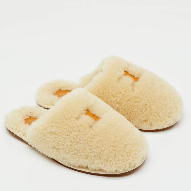 Pre Owned Celine Cream Shearling Fur Georgia Flat Mules Size 36