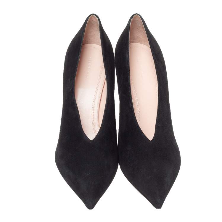 Pre Owned Celine Black Suede V Cut Pointed Toe Pumps Size 39