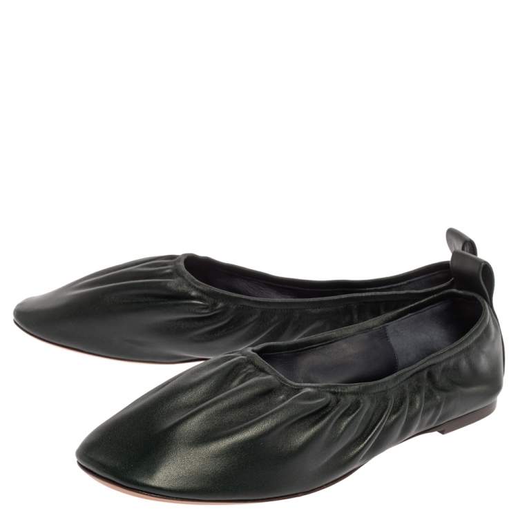 Pre Owned Celine Green Leather Scrunch Ballet Flats Size 39