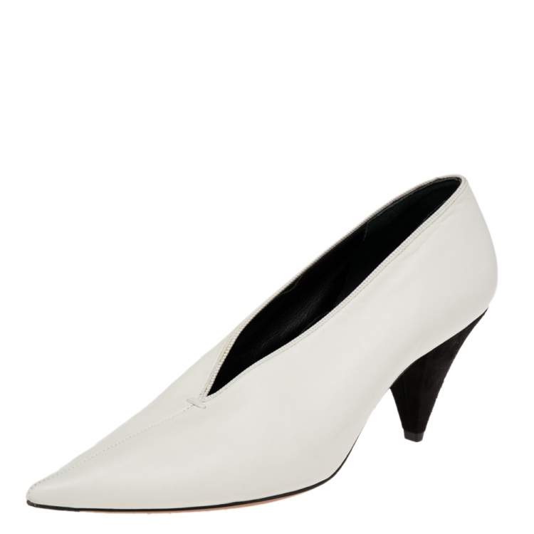 Pre Owned Celine Off-White Leather V Neck Pointed-Toe Pumps Size 38