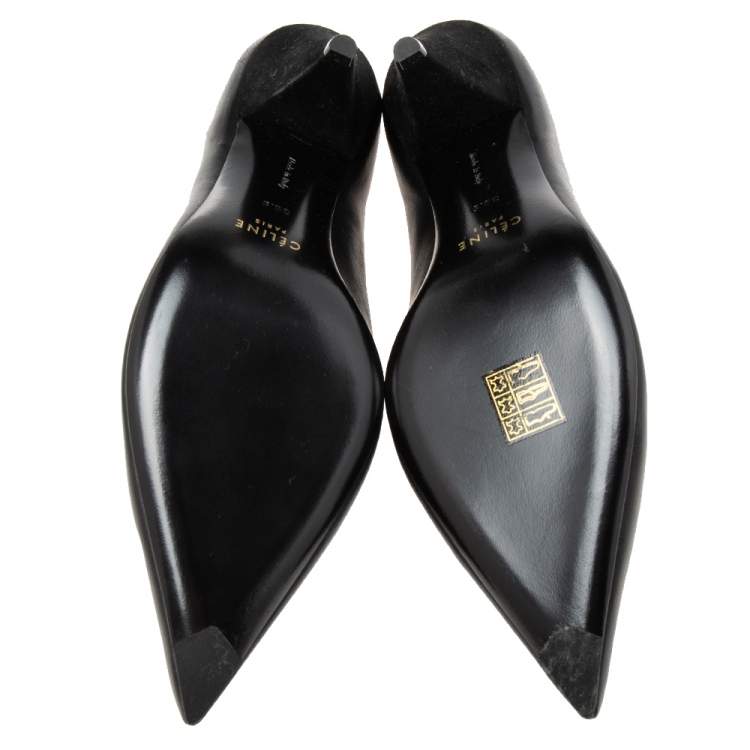 Pre Owned Celine Black Leather V Neck Pointed-Toe Pumps Size 38.5 