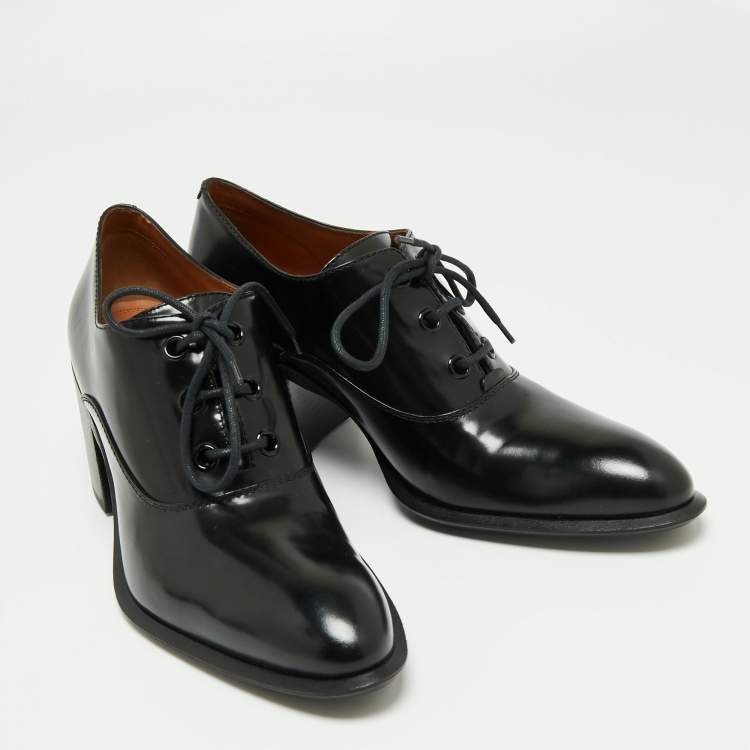 مملوكة مسبقًا Celine Black Glossy Leather Lace Up Heel Derby Size 41
