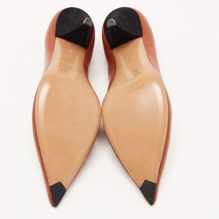 Pre Owned Celine Brown Leather V  Neck Pointed Toe Pumps Size 39.5
