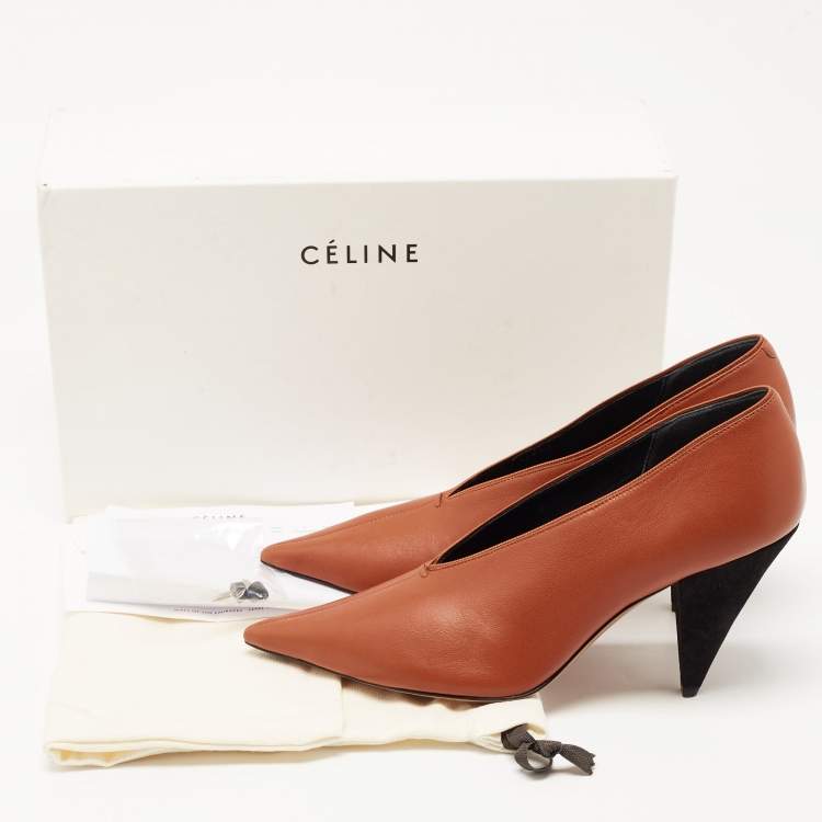 Pre Owned Celine Brown Leather V  Neck Pointed Toe Pumps Size 39.5
