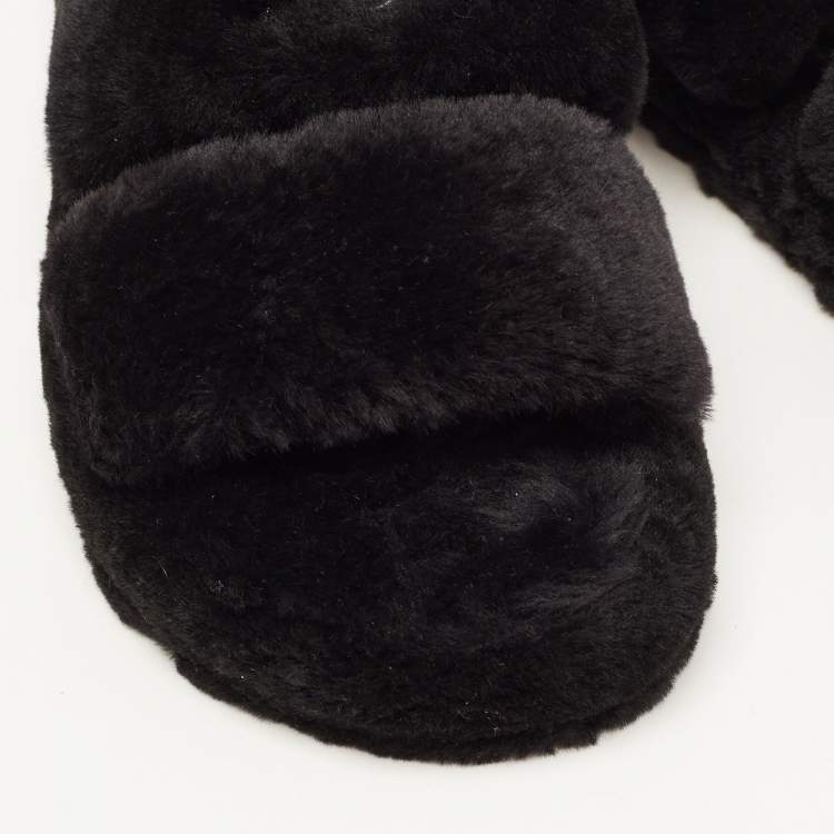 Pre Owned Celine Black Fur Slides Size 37