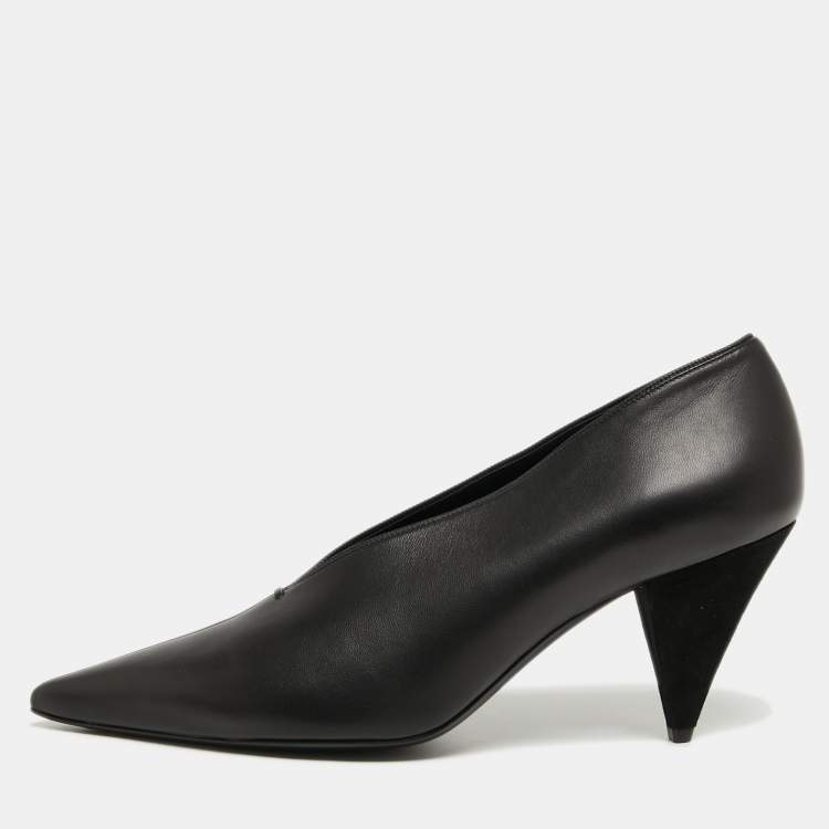 Pre Owned Celine Black Leather V Neck Pointed Toe Pumps Size 41