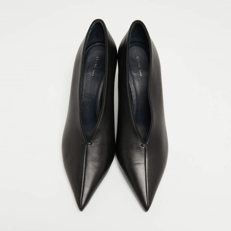 Pre Owned Celine Black Leather V Neck Pointed Toe Pumps Size 41
