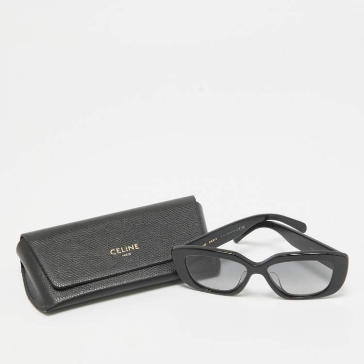 مملوكة مسبقًا Celine Black Gradient CL40216U Triomphe Rectangular Sunglasses