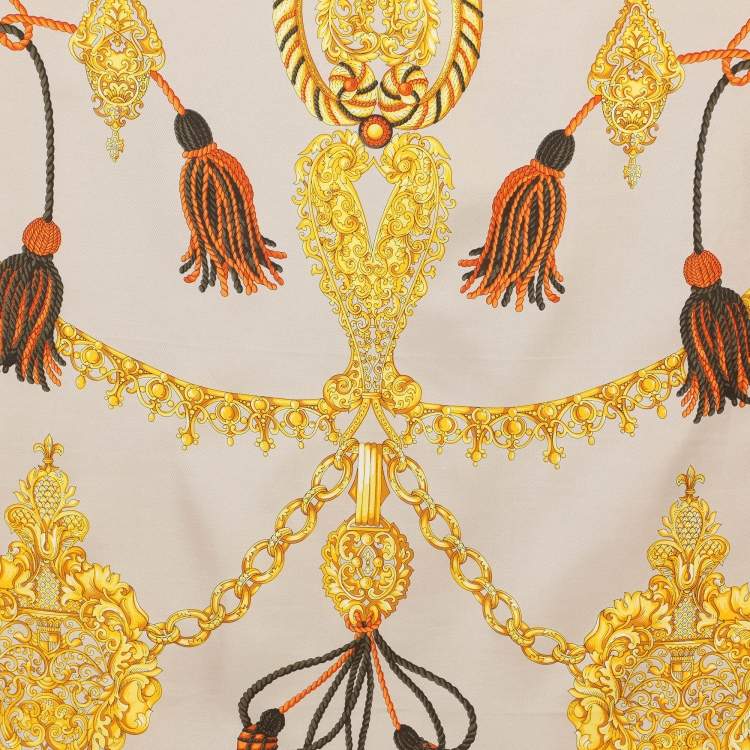 Pre Owned وشاح سيلين حرير بنقوش شرابة متعددة الألوان