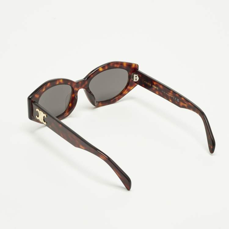 Pre Owned Celine Tortoise Brown Gradient CL40238U Triomphe Cat Eye Sunglasses