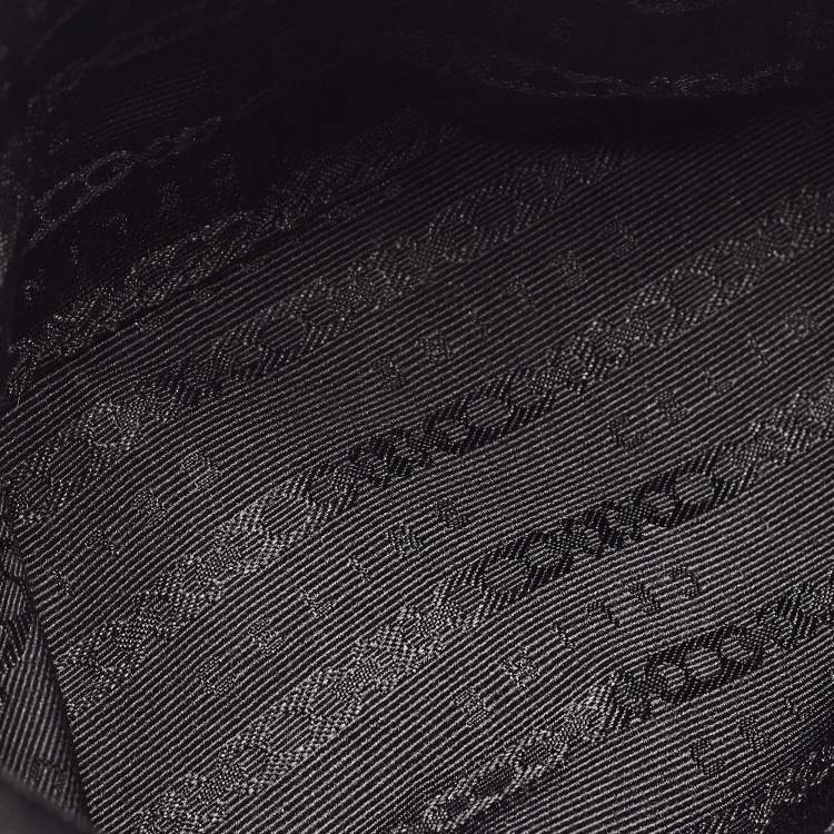 مملوكة مسبقًا Celine Black Leather Carriage Plate Pochette Bag