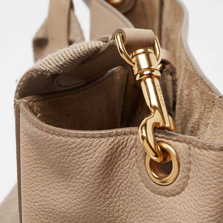 Pre Owned Celine Beige Leather Sangle Bucket Bag