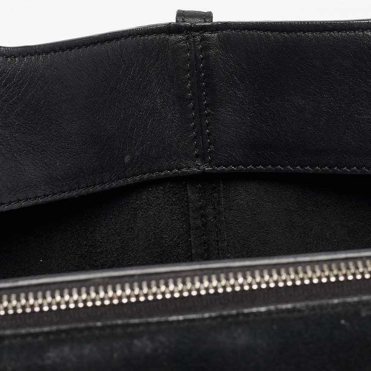 مملوكة مسبقًا Celine Black Leather Trifold Bag