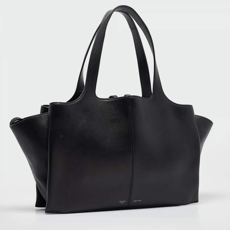 مملوكة مسبقًا Celine Black Leather Trifold Bag