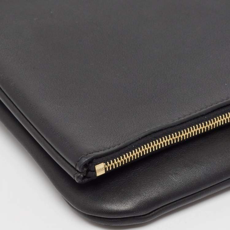 مملوكة مسبقًا Celine Black/Blue Leather Fold Over Zip Clutch