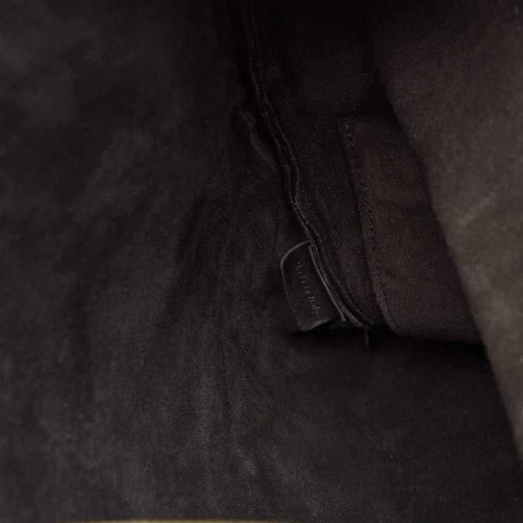 مملوكة مسبقًا Celine Black/Blue Leather Fold Over Zip Clutch