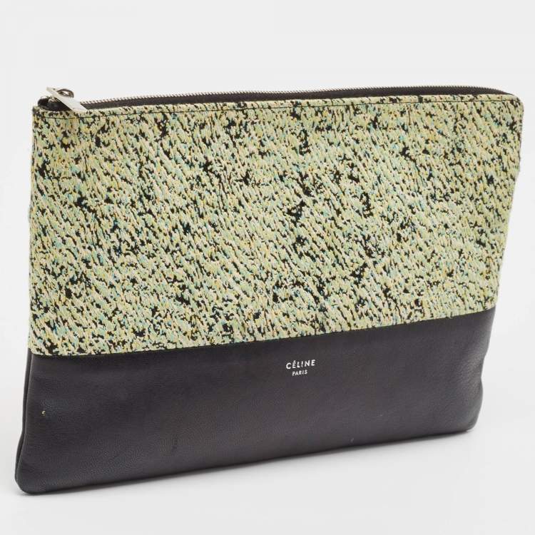 مملوكة مسبقًا Celine Green/Black Textured Fabric and Leather Solo Pouch
