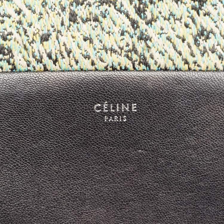 مملوكة مسبقًا Celine Green/Black Textured Fabric and Leather Solo Pouch