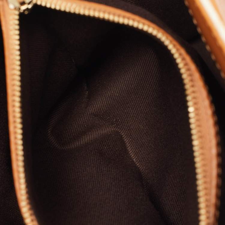 Pre Owned Celine Beige/Off White Canvas and Leather Horse Carriage Tote