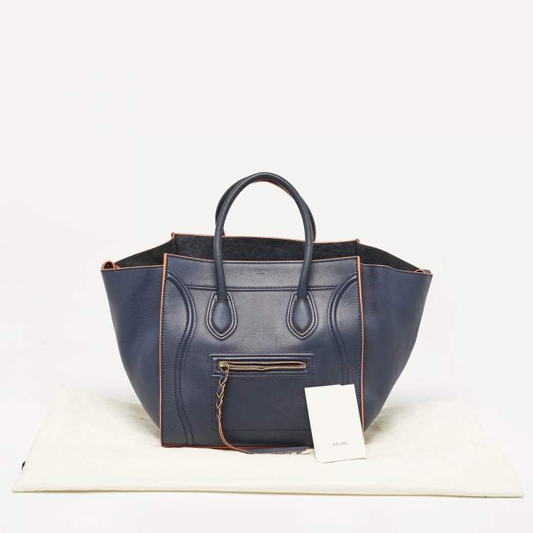 مملوكة مسبقًا Celine Navy Blue Leather Medium Phantom Luggage Tote