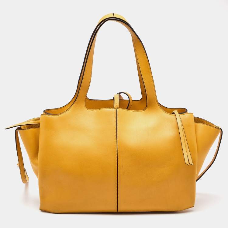Pre Owned Celine Mustard Leather Trifold Bag