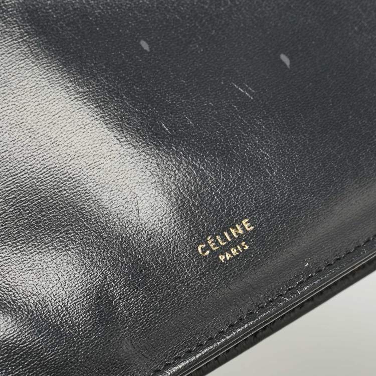 Pre Owned Celine Black Leather Medium Clasp Bag