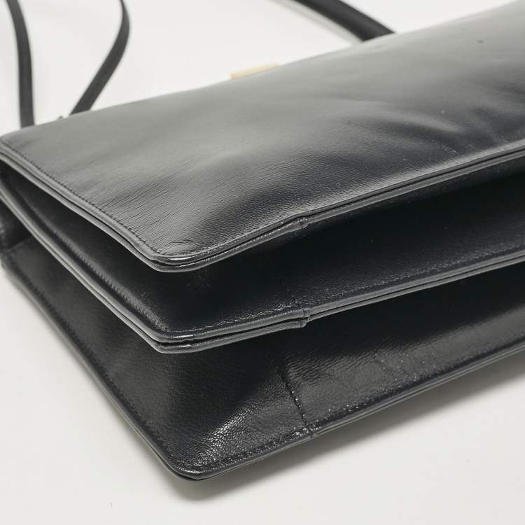 Pre Owned Celine Black Leather Medium Clasp Bag