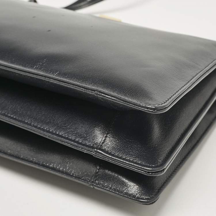 Pre Owned Celine Black Leather Medium Clasp Bag